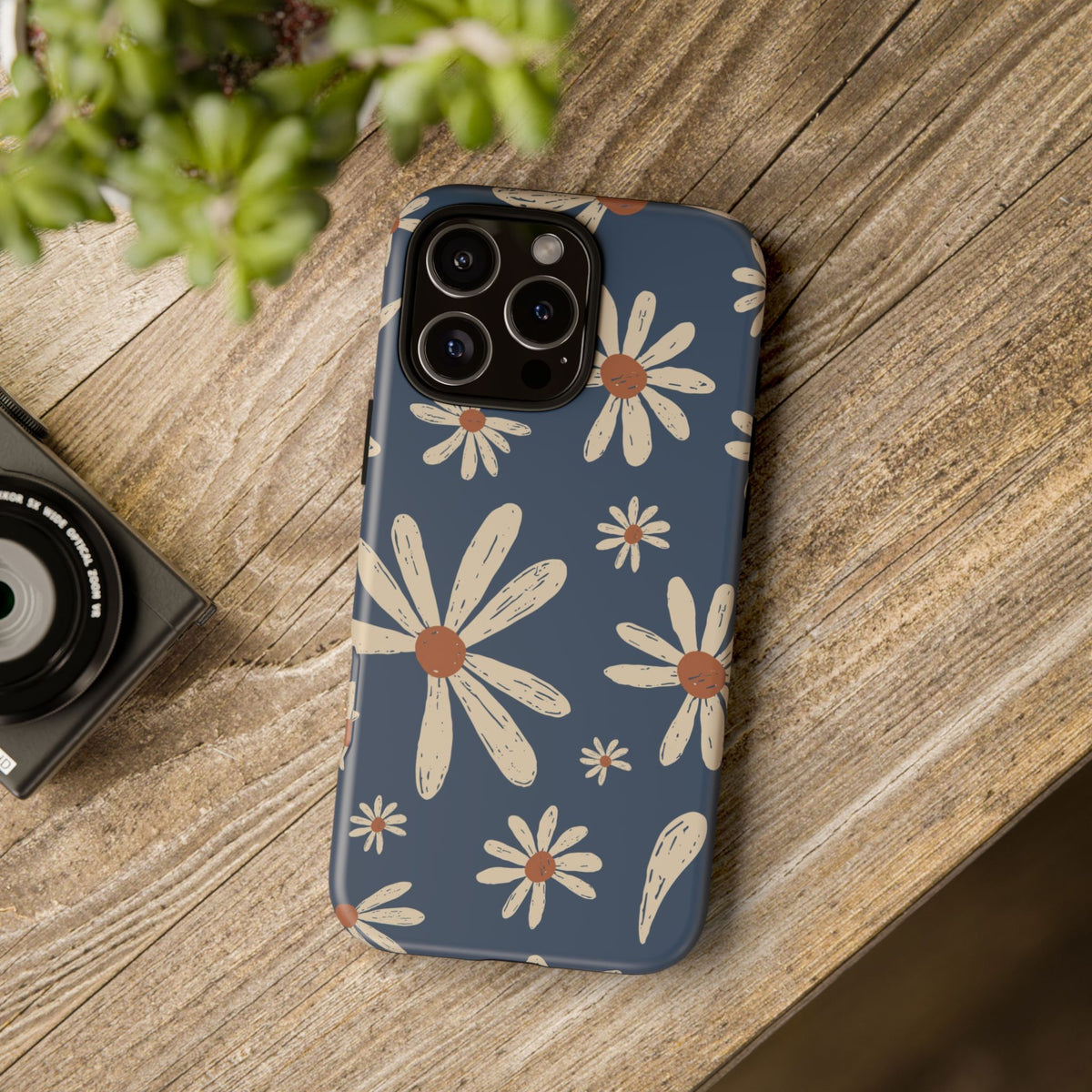 Daisy Pattern Tough Phone Case – Navy Floral Protective Cover